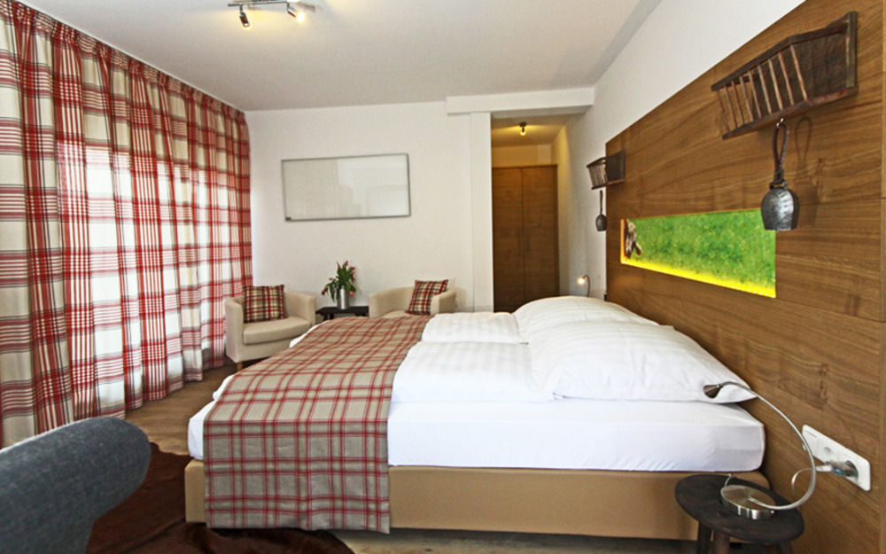 Hotel Restaurant Lindenhof Bad Laasphe Bagian luar foto