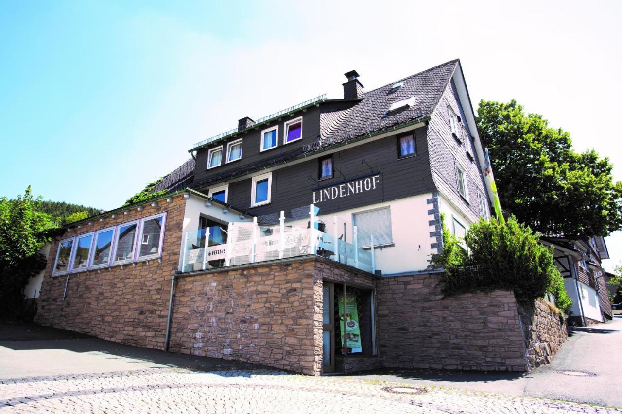 Hotel Restaurant Lindenhof Bad Laasphe Bagian luar foto
